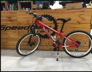 Bicicleta Montaña 24 specialized con discos