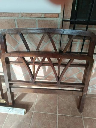 Estructura de cama de madera