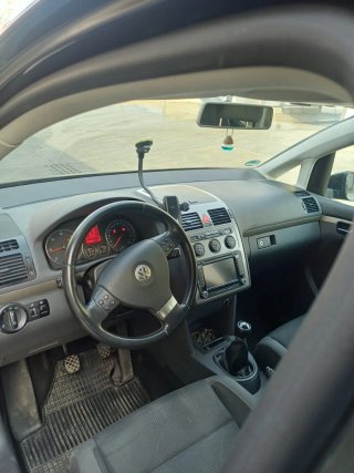 Volkswagen Touran 2010