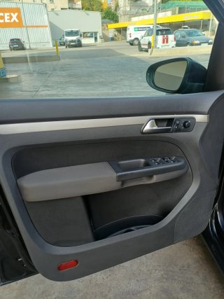 Volkswagen Touran 2010