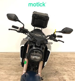 HONDA CB 125 R (TOP CASE)