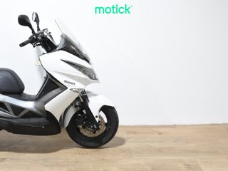 KAWASAKI J300
