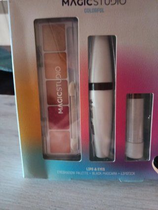 MAGICSTUDIO Set Maquillaje Paleta Sombras Mascara