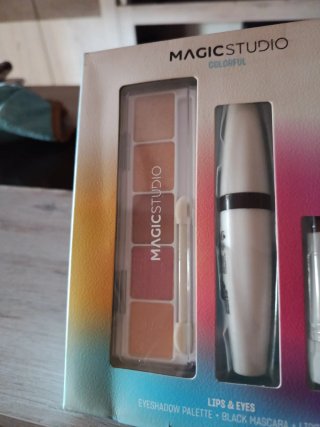 MAGICSTUDIO Set Maquillaje Paleta Sombras Mascara