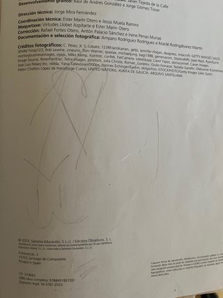 Lote de libros de texto de cuarto de primaria