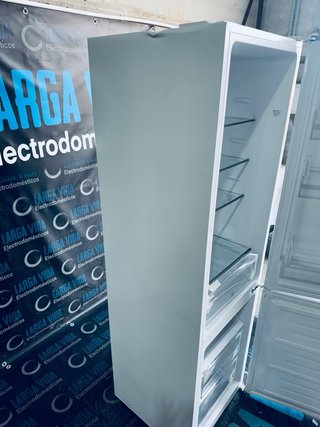 611.Frigorifico Combi Brand 1,80x55 No Frost Expox