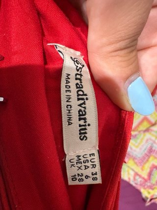Falda pantalón Stradivarius con cinturón