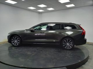 VOLVO V60 familiar 2.0 B4 (D) Momentum Auto