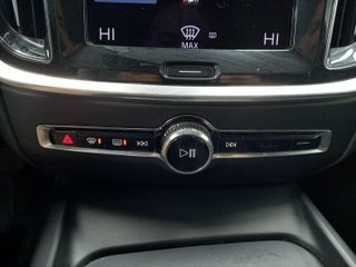 VOLVO V60 familiar 2.0 B4 (D) Momentum Auto