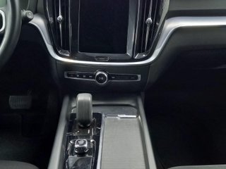 VOLVO V60 familiar 2.0 B4 (D) Momentum Auto
