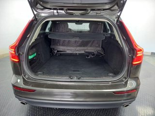 VOLVO V60 familiar 2.0 B4 (D) Momentum Auto