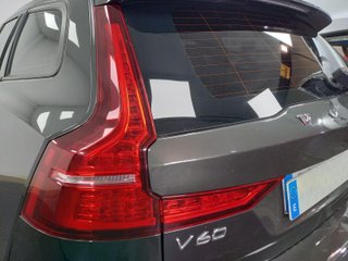VOLVO V60 familiar 2.0 B4 (D) Momentum Auto