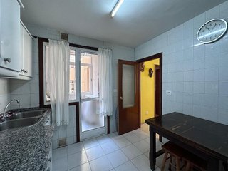Piso en venta en Residencia - Abella en Lugo