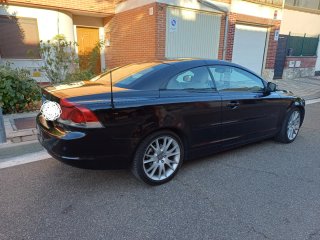 Volvo C70 2009