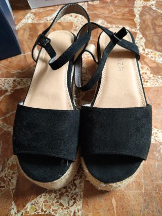Sandalias negras cuña esparto talla 37