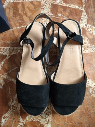 Sandalias negras cuña esparto talla 37