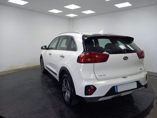 KIA NIRO crossover 1.6 GDi HEV 104kW 141 CV Drive