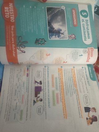 Lengua Castellana y Literatura . 6 Primaria. Tr...