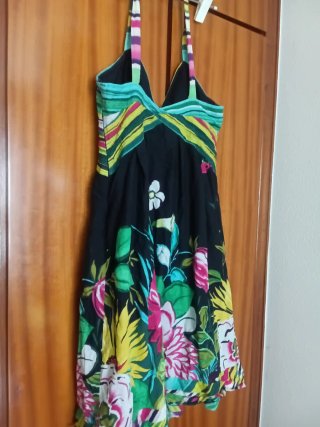Vestido Derhy Negro Multicolor Flores