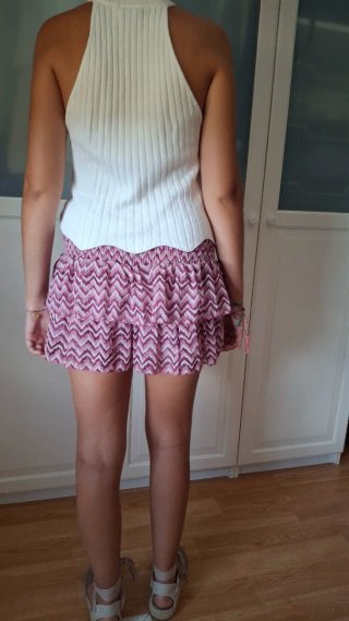 Falda pantalón volantes rosa y blanco