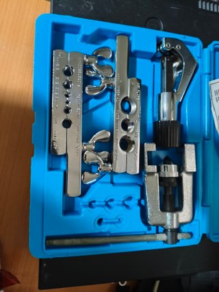 Set di flange Imperial Eastman nuovi