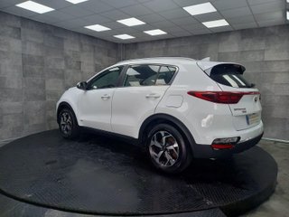 KIA SPORTAGE 1.6 CRDI MHEV Business 100kW (136CV) 4x4