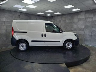 FIAT DOBLÒ Cargo Base 1.3 Multijet 70kW (95CV)