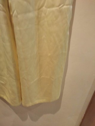 Pantalón Amarillo de Pata Ancha