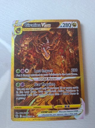 Giratina VSTAR Inglés