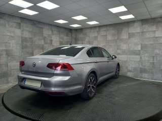 VOLKSWAGEN PASSAT Executive 2.0 TDI 110kW (150CV)