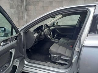 VOLKSWAGEN PASSAT Executive 2.0 TDI 110kW (150CV)