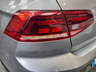 VOLKSWAGEN PASSAT Executive 2.0 TDI 110kW (150CV)