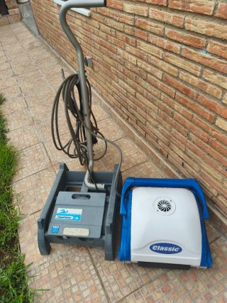 Robot Limpiafondos Classic Piscina
