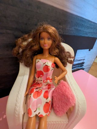 Camera da letto Barbie: mobili, 2 bambole e accessori