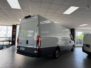 Iveco Daily 35S 16H 3.0 A8 V 4100/H2 16 M3 (2023)