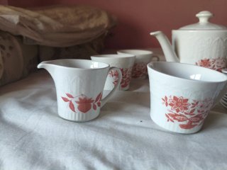 Juego de café Pontesa blanco y rojo