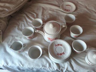 Juego de café Pontesa blanco y rojo