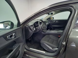 VOLVO V60 familiar 2.0 B4 (D) Momentum Auto