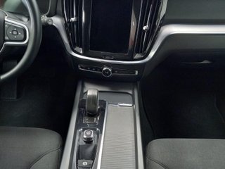 VOLVO V60 familiar 2.0 B4 (D) Momentum Auto
