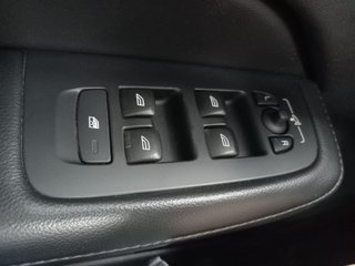 VOLVO V60 familiar 2.0 B4 (D) Momentum Auto