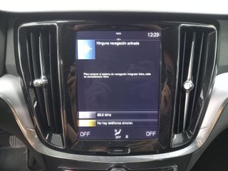 VOLVO V60 familiar 2.0 B4 (D) Momentum Auto