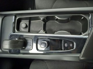 VOLVO V60 familiar 2.0 B4 (D) Momentum Auto