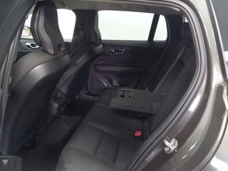 VOLVO V60 familiar 2.0 B4 (D) Momentum Auto