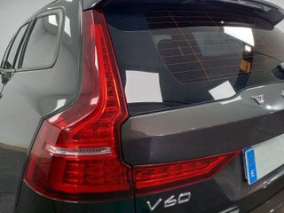VOLVO V60 familiar 2.0 B4 (D) Momentum Auto
