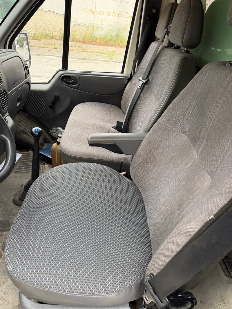 Ford Transit 2001 - foto 1
