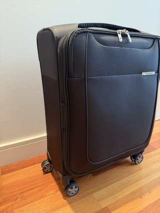 Maleta cabina Samsonite blanda negra 4 ruedas TSA