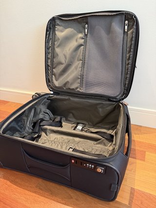 Maleta cabina Samsonite blanda negra 4 ruedas TSA
