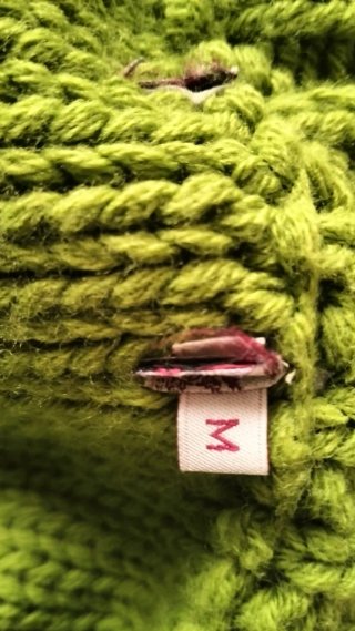 Chaqueta de lana verde con botones