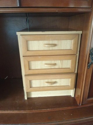 Mesas de madera.