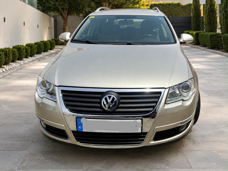 Volkswagen Passat Variant B6 1.9 TDI 105 CV - foto 1